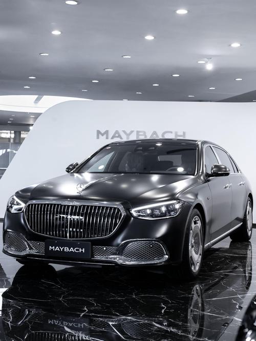 重庆71岚图汽车的售后服务让用户无忧出行，迈巴赫未来的豪华车趋势